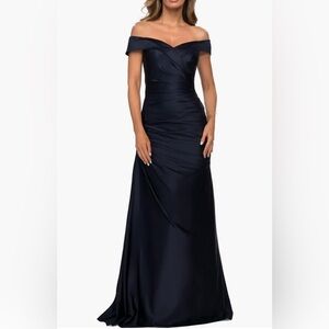 NWT La Femme Off Shoulder Column Mother of the Bride Ruched Navy Size 12 29541